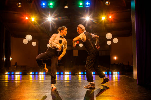 Why is the preservation of classical acting traditions important in modern theater?
