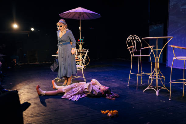 What Sets a Premium Online Acting Course Apart for Aspiring Actors and Performers?